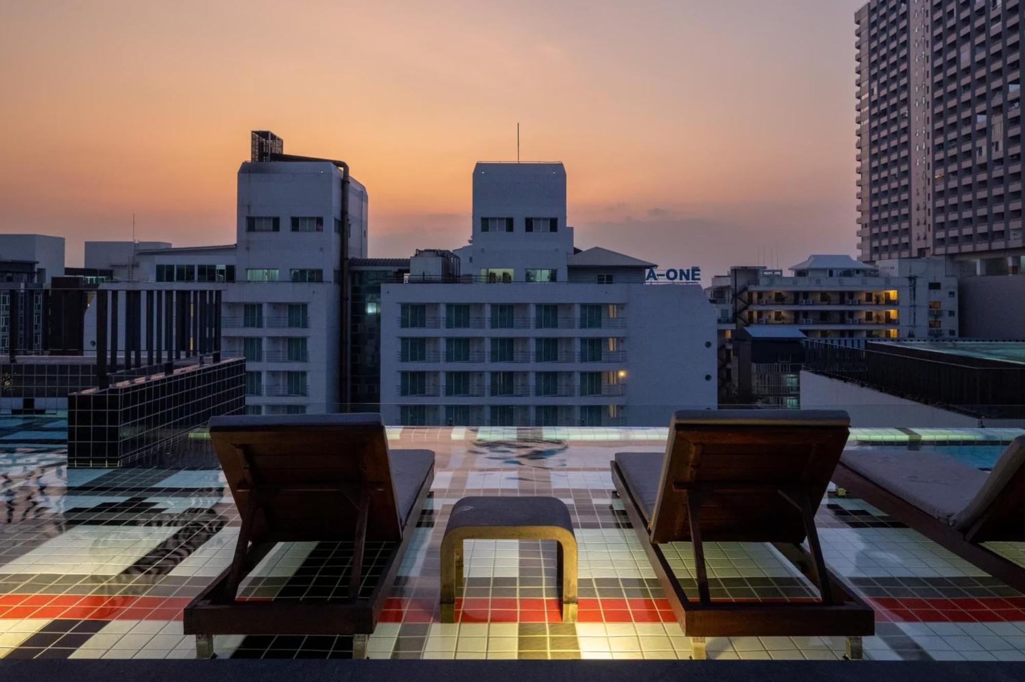 Payaa Hotel Pattaya Exterior foto