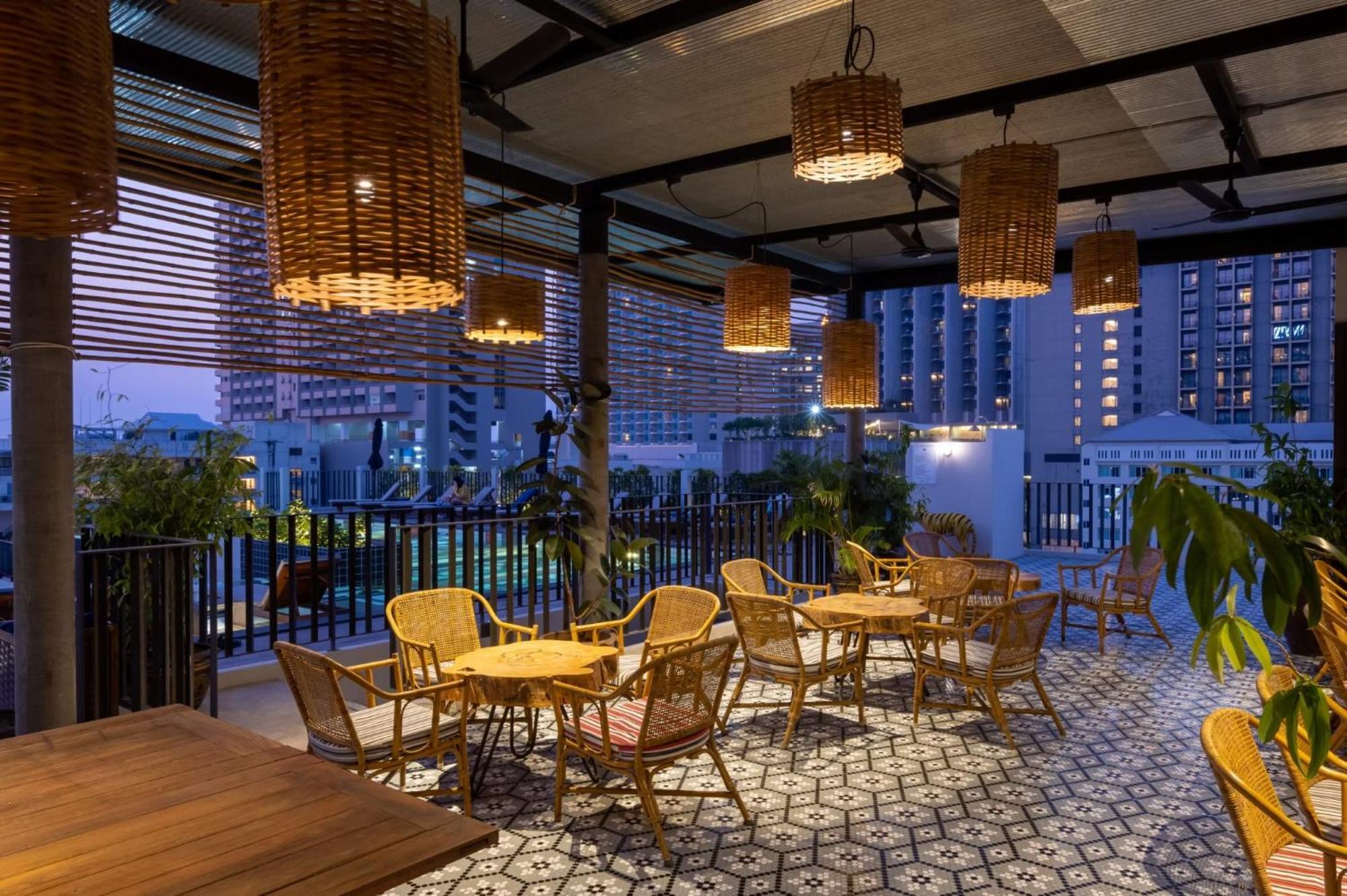 Payaa Hotel Pattaya Exterior foto